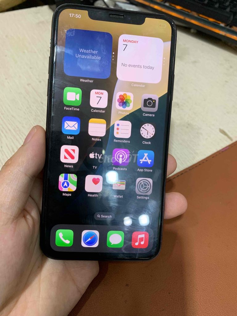iphone 11promax 64g zin keng 99% quốc tế mất face. Mua bán Điện thoại tại Quận Lê Chân Hải Phòng được đăng bởi hoang anh hình 2