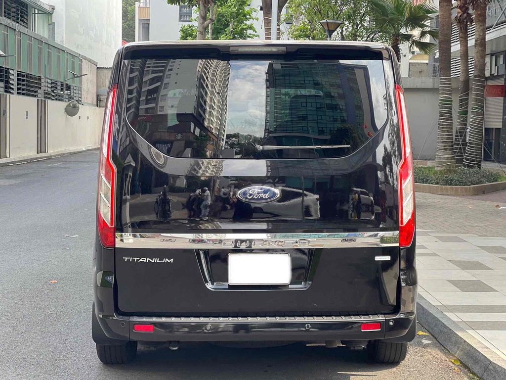Tourneo Titanium 2020 Đi Ít Lên Ít Đồ. Mua bán Ô tô tại Quận Tân Bình Tp Hồ Chí Minh được đăng bởi FORD PHỔ QUANG XE CŨ hình 6
