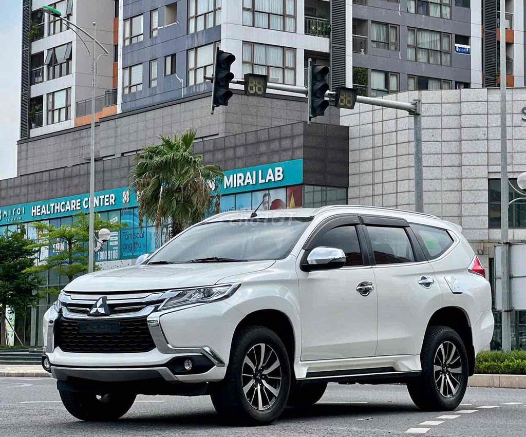 Mitsubishi Pajero Sport 2019 – SUV 7 chỗ máy dầu. Mua bán Ô tô tại Quận Cầu Giấy Hà Nội được đăng bởi Tuấn Hưng hình 2