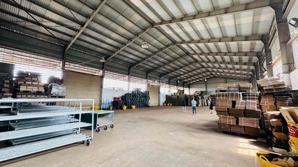 Cho thuê kho 1000m2 mặt Tiền Quốc lộ 14 - Tân An - BMT, có PCCC