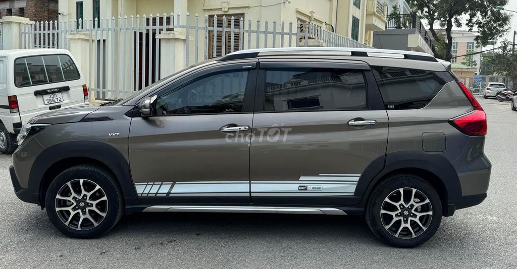 Suzuki XL7 2023 số tự động màu nâu xám. Mua bán Ô tô tại Quận Gò Vấp Tp Hồ Chí Minh được đăng bởi Xuân Trường hình 11