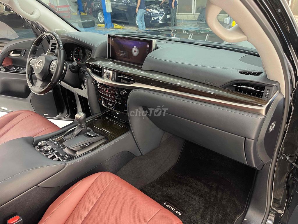 💢 LX570 sx 2019 - 57,000 km. Mua bán Ô tô tại Quận Tân Bình Tp Hồ Chí Minh được đăng bởi Nguyễn Văn Lâm hình 9