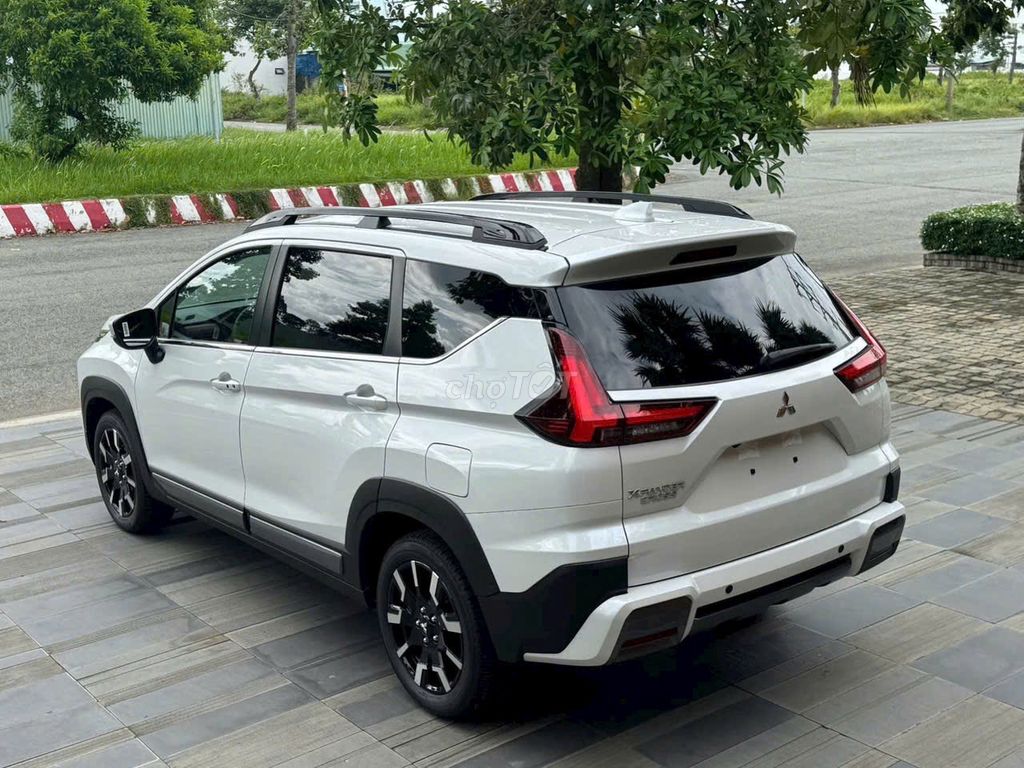 XPANDER CROSS FACELIST MY 26 TỚI 90 TRIỆU TIỀN MẶT. Mua bán Ô tô tại Quận Tân Phú Tp Hồ Chí Minh được đăng bởi XE MỚI VÀ QUA SỬ DỤNG CHÍNH HÃNG hình 2