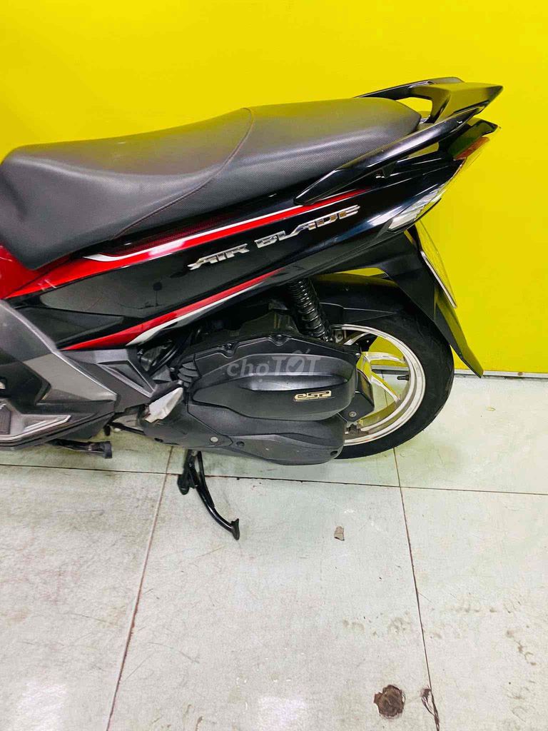 ✅honda air blade 2017 khoá Mk góp trả 30% nhận cv✅. Mua bán Xe máy tại Quận Tân Bình Tp Hồ Chí Minh được đăng bởi XE MÁY TRỊNH ĐĂNG hình 5