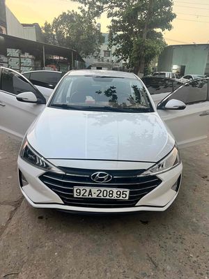 Hyundai Elantra 2019 1.6MT - 75000 km. Mua bán Ô tô tại Quận Cẩm Lệ Đà Nẵng được đăng bởi A Hải