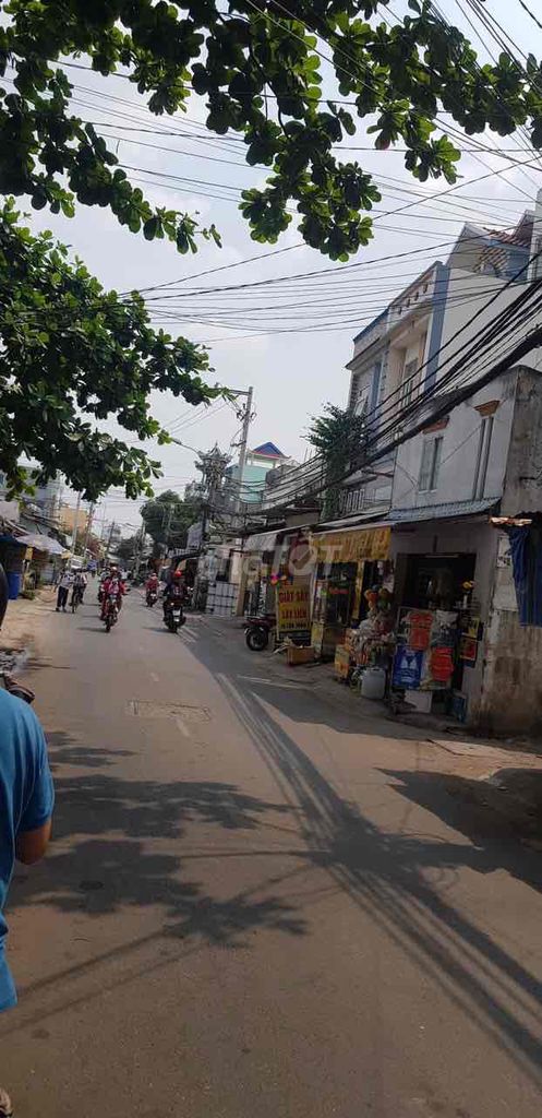 CHÍNH CHỦ - GIÁ BÁN NHANH: 9,8TỶ- NHÀ GÓC 3 TẦNG 179M2 MT 9M