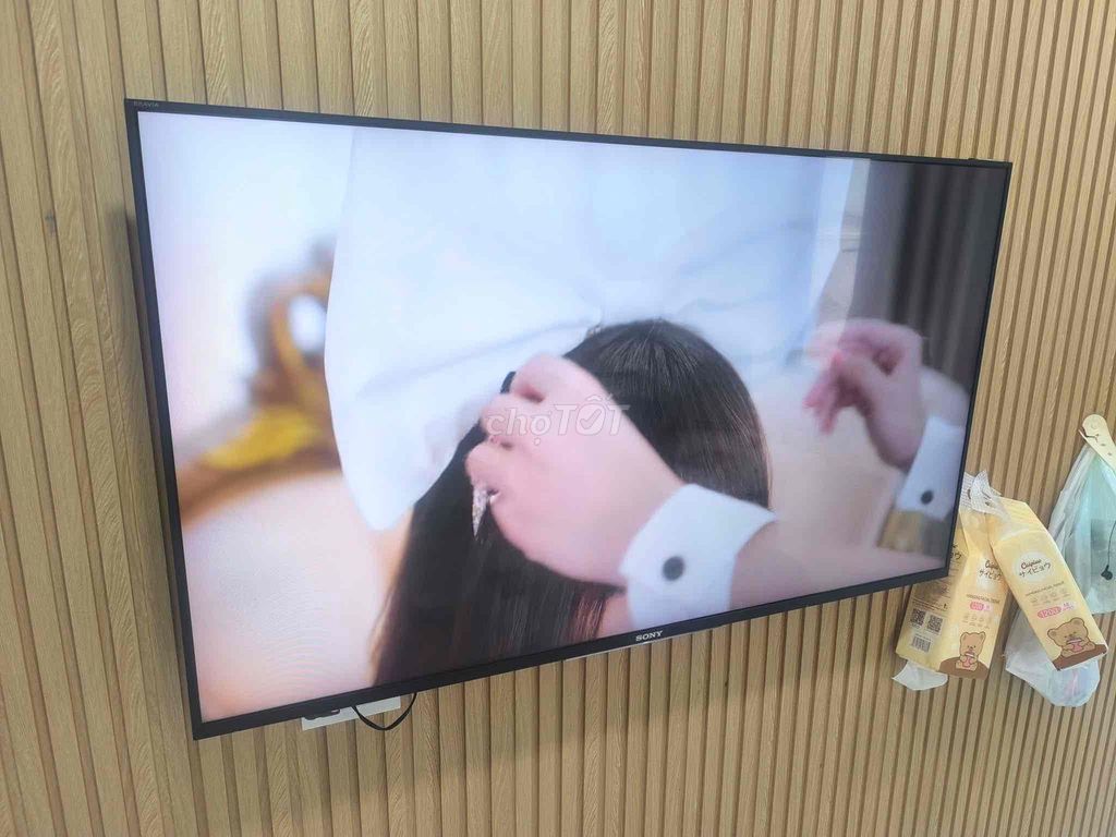 gia đình có cái sony 49in wifi mạng trực tiếp cần. Mua bán Tivi, Âm thanh tại Quận Tân Bình Tp Hồ Chí Minh được đăng bởi Tuấn hình 1
