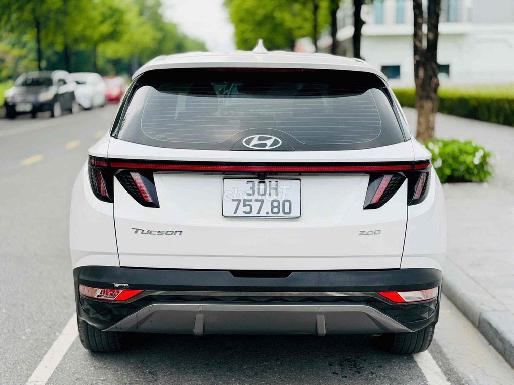 Hyundai Tucson Fun дизель кнопка старт 90000 км белый