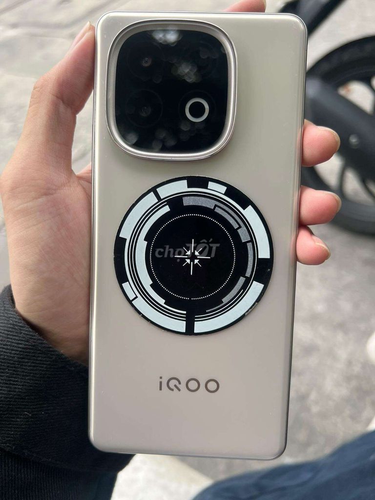 IQOO Z10 Turbo Pro 12GB/256GB Bạc có fix. Mua bán Điện thoại tại Quận 5 Tp Hồ Chí Minh được đăng bởi Văn Thắng hình 1