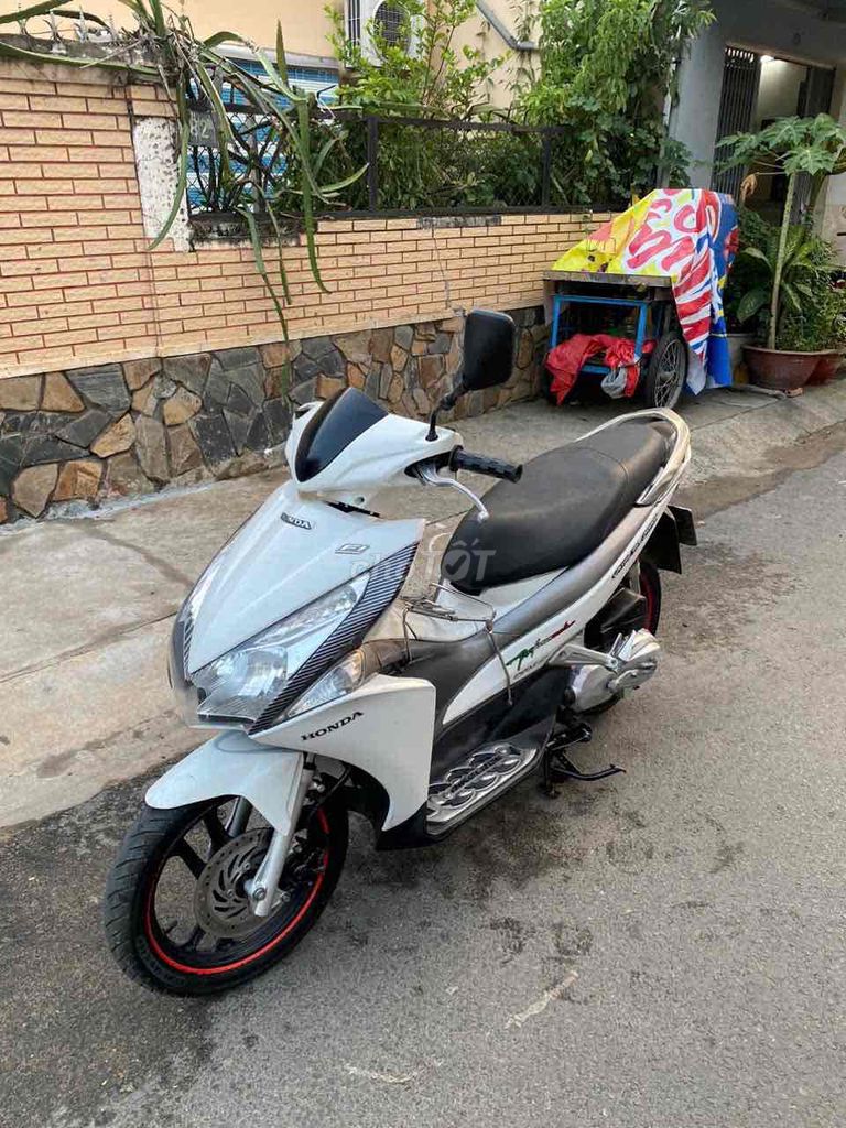 Honda Ab Fi(2012)bst76,xe keng,máy zin êm ru