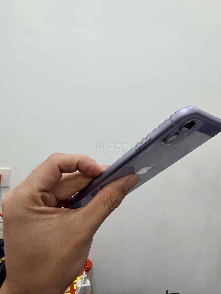 Apple iPhone 11 64GB Tím Đã qua sử dụng. Mua bán Điện thoại tại Quận Cầu Giấy Hà Nội được đăng bởi TicoSmartphone hình 1