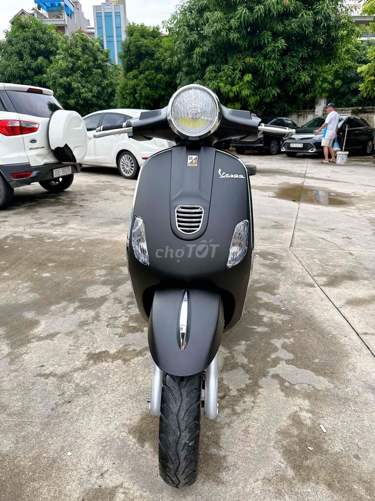 vespa lx150 đen nhám đẹp nét 90%