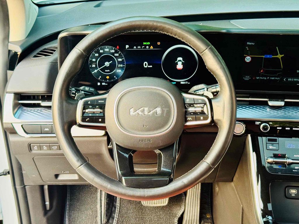 Kia Carnival 2022 2.2D Signature 50000 km. Mua bán Ô tô tại Quận Long Biên Hà Nội được đăng bởi Trang Gala hình 17