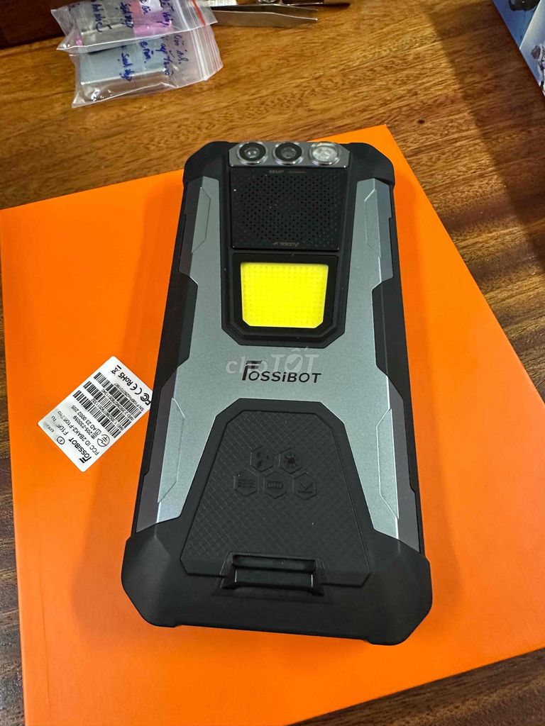 Fossibot F106 Pro Đen 99%. Mua bán Điện thoại tại Huyện Nhà Bè Tp Hồ Chí Minh được đăng bởi Sang Van hình 1