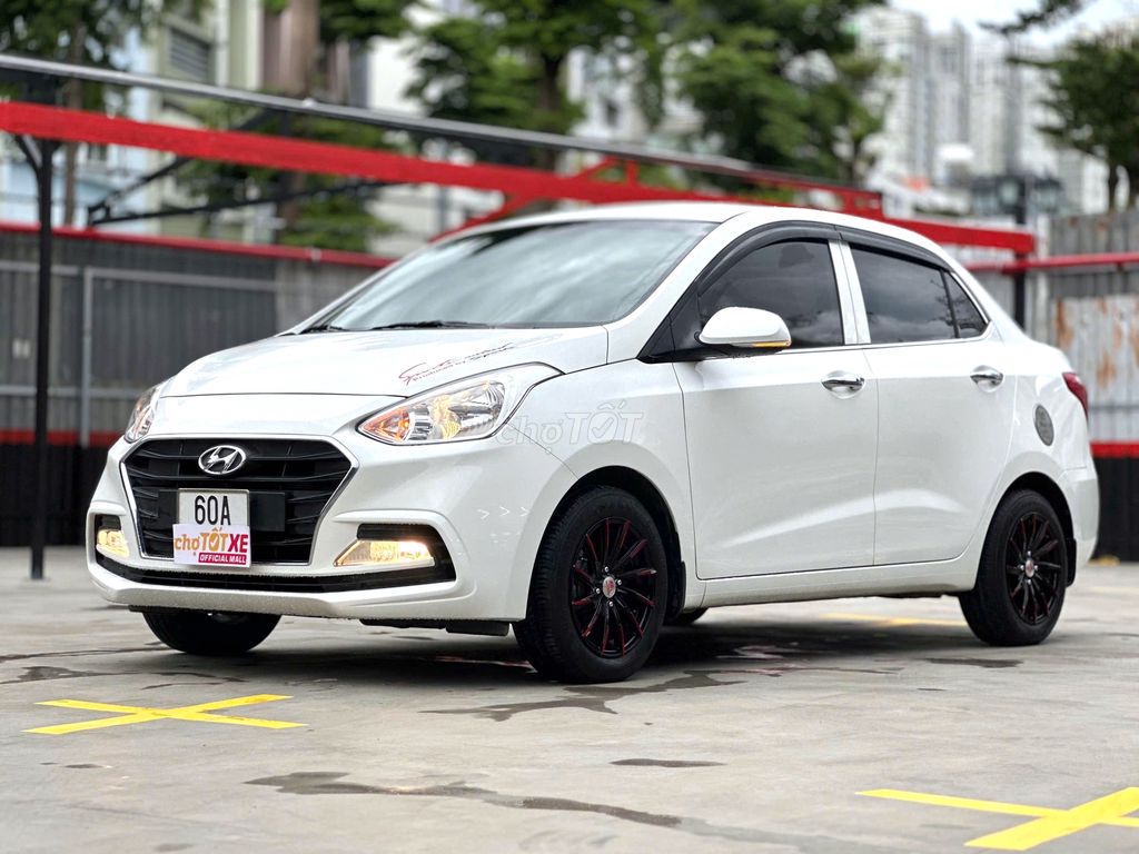 SIÊU CỌP Hyundai i10 1.2MT Sedan 2020 19,000km Zin