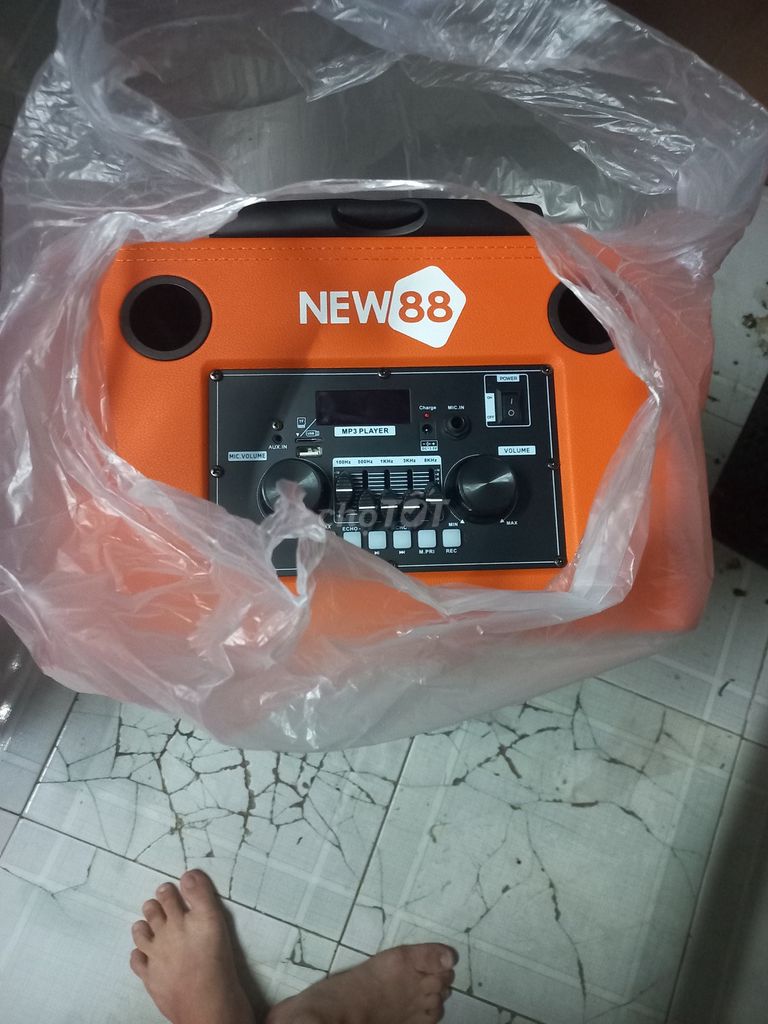 Loa kéo NEW88 màu Cam Mới. Mua bán Tivi, Âm thanh tại Thành phố Vĩnh Long Vĩnh Long được đăng bởi nguyen thanh vuong hình 1