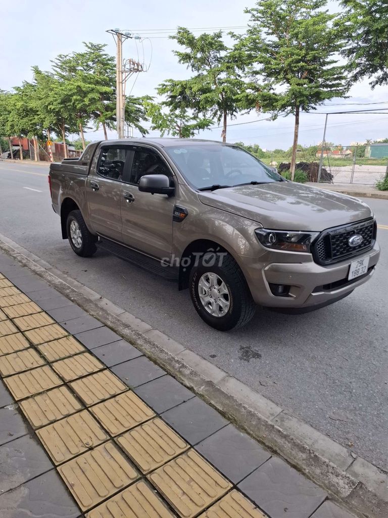 2020 XLS 2.2L 4x2 AT. Mua bán Ô tô tại Huyện Hoài Đức Hà Nội được đăng bởi SƠN HOÀI ĐỨC hình 3