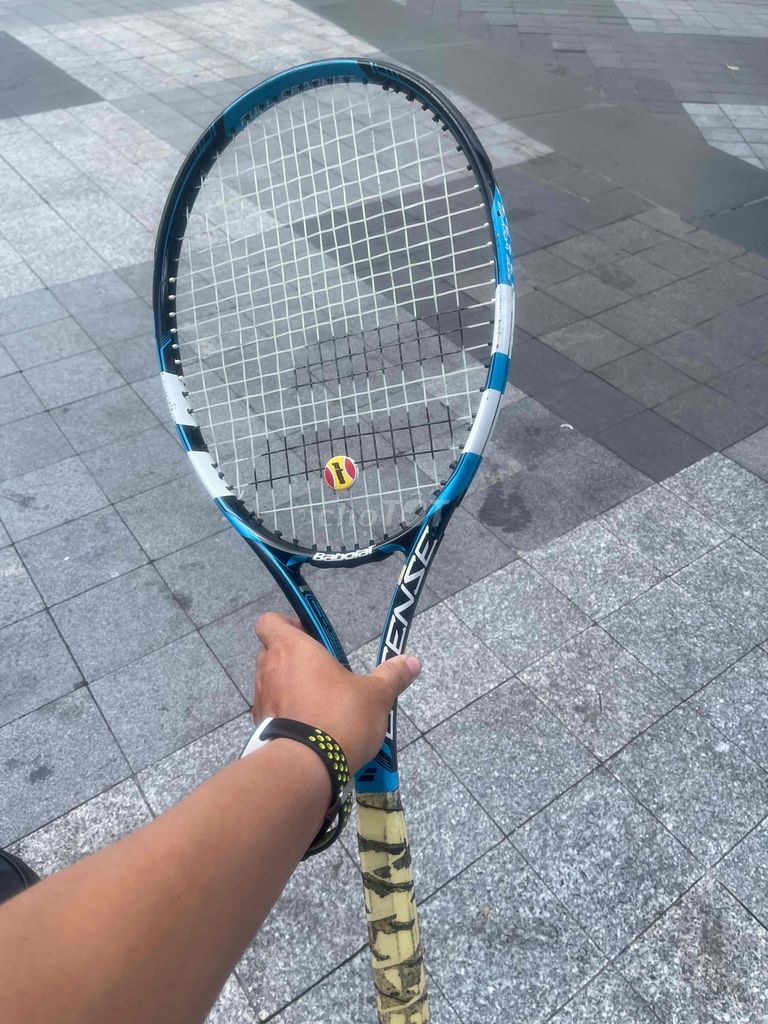 Bán vợt tennis Wilson