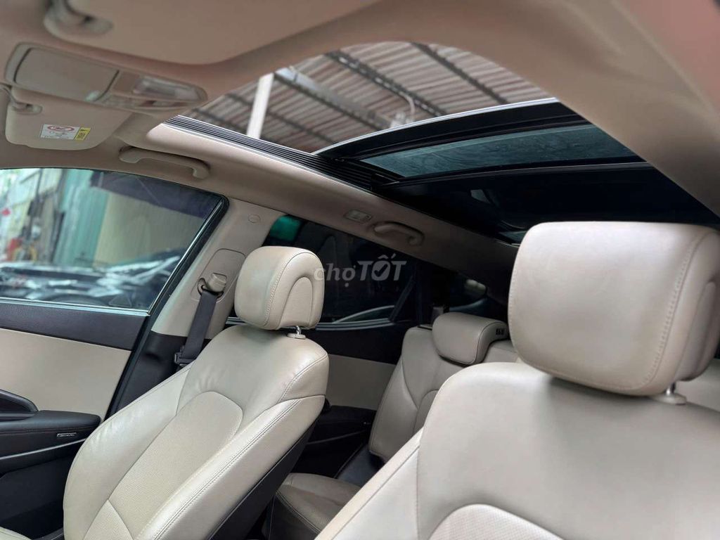 Hyundai Santafe 2018 máy xăng 2.4L 2 cầu,màu đỏ. Mua bán Ô tô tại Quận Bình Tân Tp Hồ Chí Minh được đăng bởi Son Do hình 10