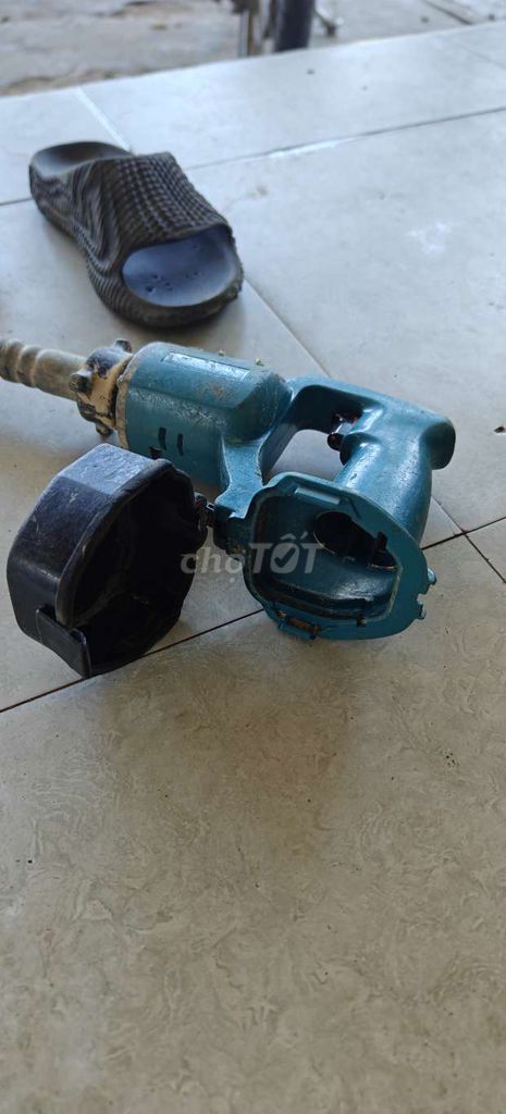 Máy khoan Xanh ngọc. Mua bán Đồ chuyên dụng, Giống nuôi trồng tại Huyện Duy Xuyên Quảng Nam được đăng bởi Quang Le hình 1
