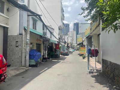 Gia Đình Cần Bán Gấp. Mua bán nhà ở tại Quận Bình Thạnh Tp Hồ Chí Minh được đăng bởi Thảo Nguyễn
