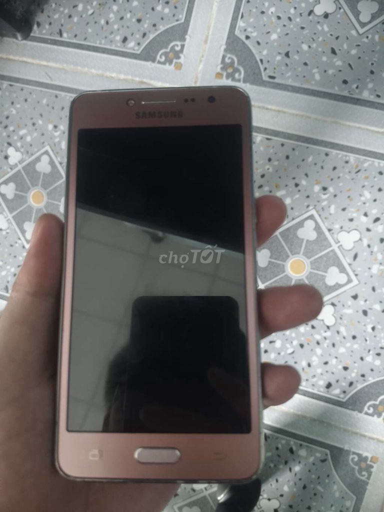 Samsung J2 Prime Vàng hồng. Mua bán Điện thoại tại Quận 12 Tp Hồ Chí Minh được đăng bởi Quân hình 1