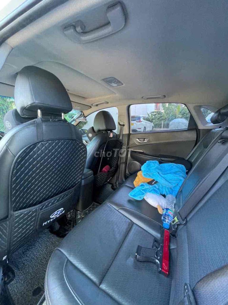 Hyundai Kona 2019 Trắng 5 chỗ - 1.6 tubor. Mua bán Ô tô tại Quận Hải Châu Đà Nẵng được đăng bởi HungTran hình 3