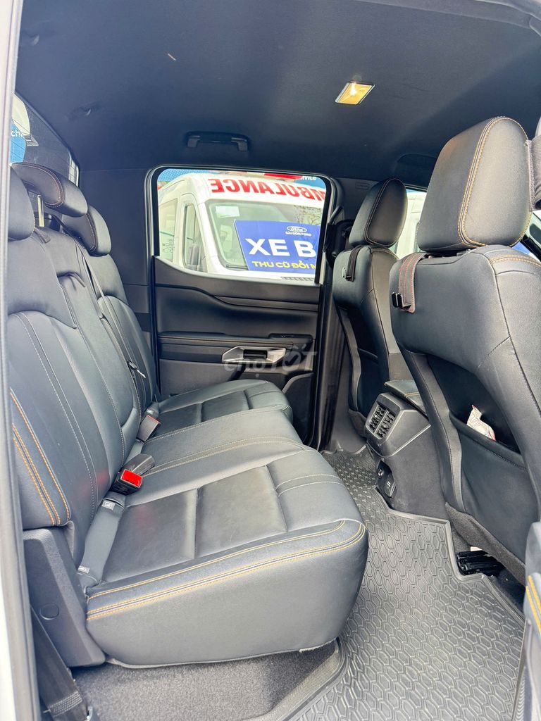 Ford Ranger Wildtrak 2024 13.900 km Trắng. Mua bán Ô tô tại Quận 3 Tp Hồ Chí Minh được đăng bởi Duy Vỹ hình 11