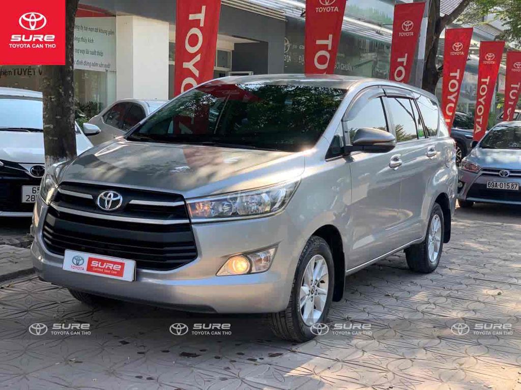 Toyota Innova 2020 2.0E số sàn - hỗ trợ góp