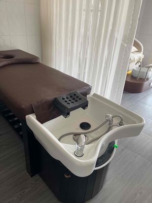 thanh lí giường gội kèm ghế gội , còn mới. Mua bán Nội thất, đồ gia dụng khác tại Thành phố Thuận An Bình Dương được đăng bởi Peo