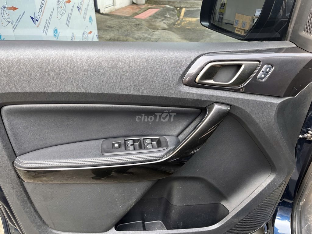 FORD EVEREST TITANIUM 2.0 4X2 AT 2021 CTY XUẤT HĐ. Mua bán Ô tô tại Quận Bình Thạnh Tp Hồ Chí Minh được đăng bởi Hiếu hình 10