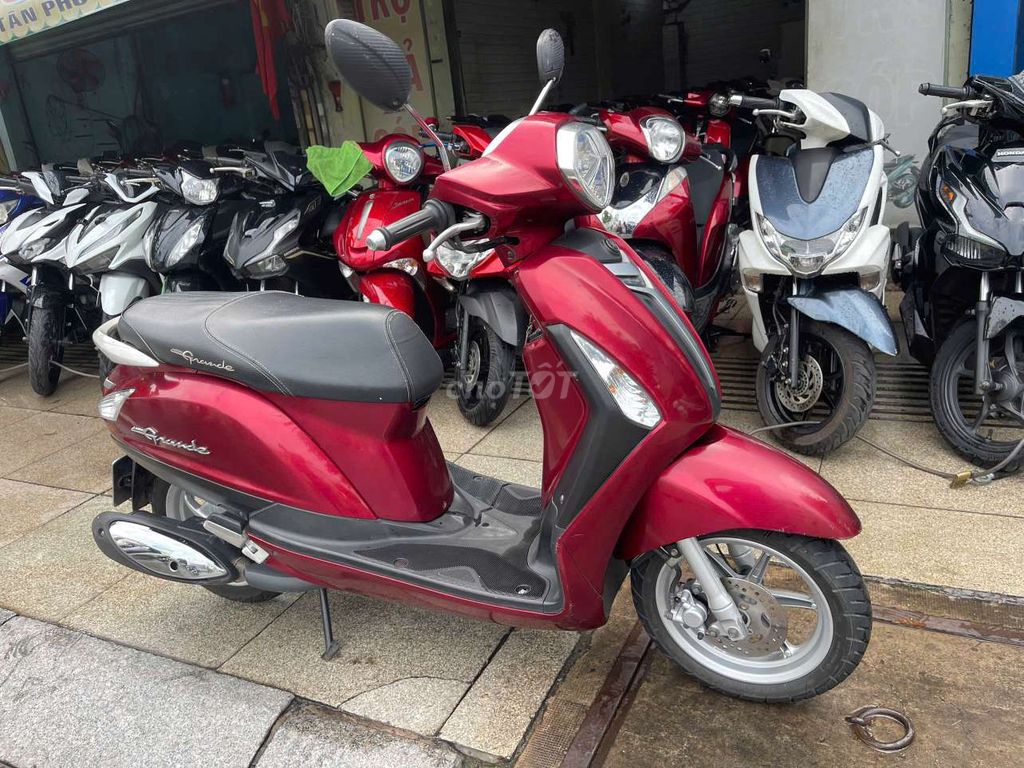 Yamaha Grande 2017 Красный