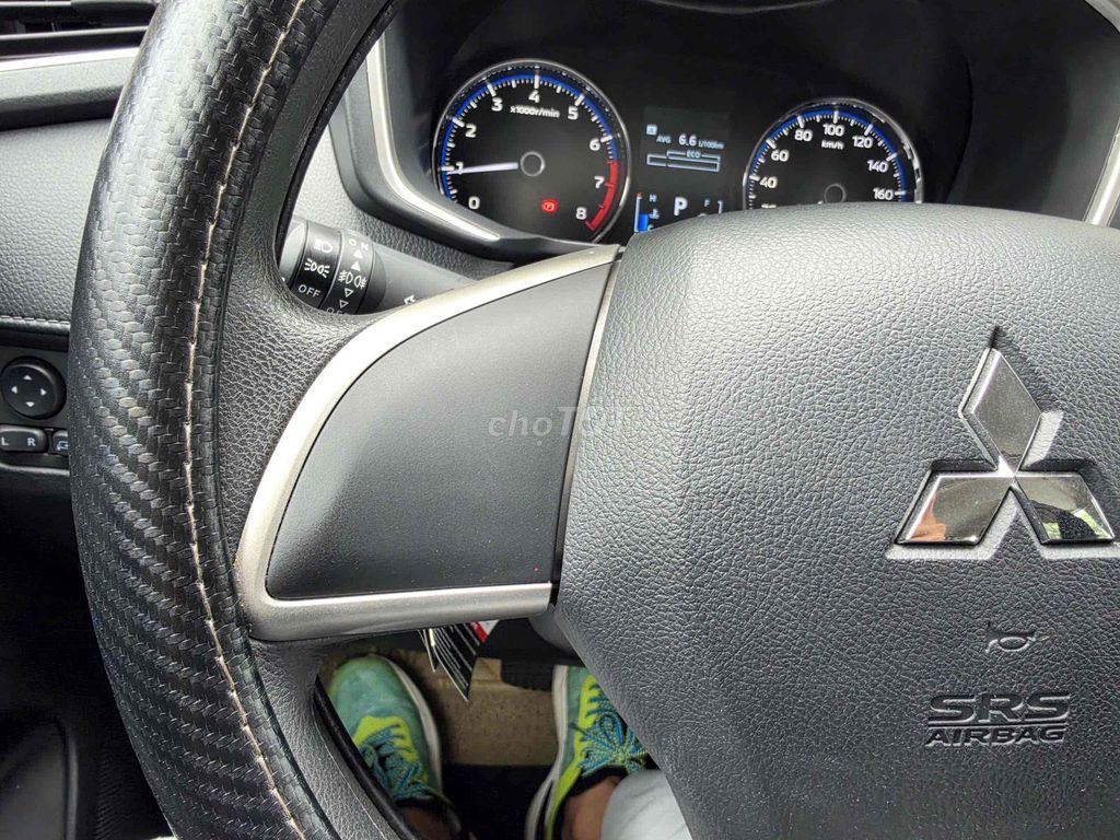 Toyota Ha Dong продает Xpander AT 2025 Белый 15000 км