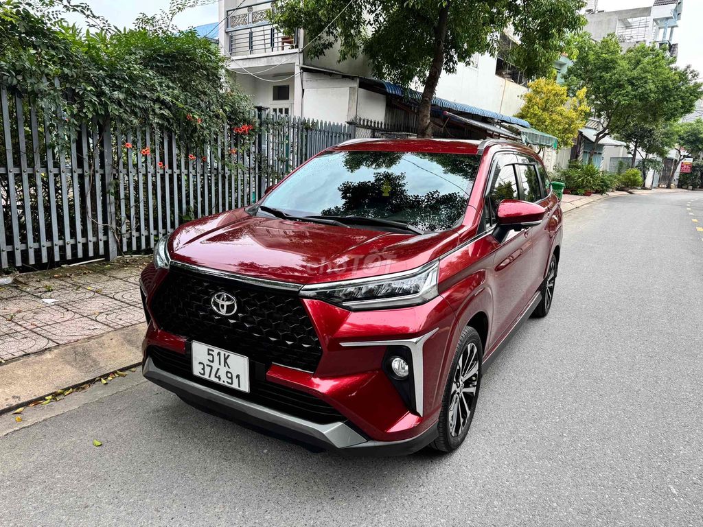 Toyota Veloz Cross TOP 2023 - 22000 km siêu mới