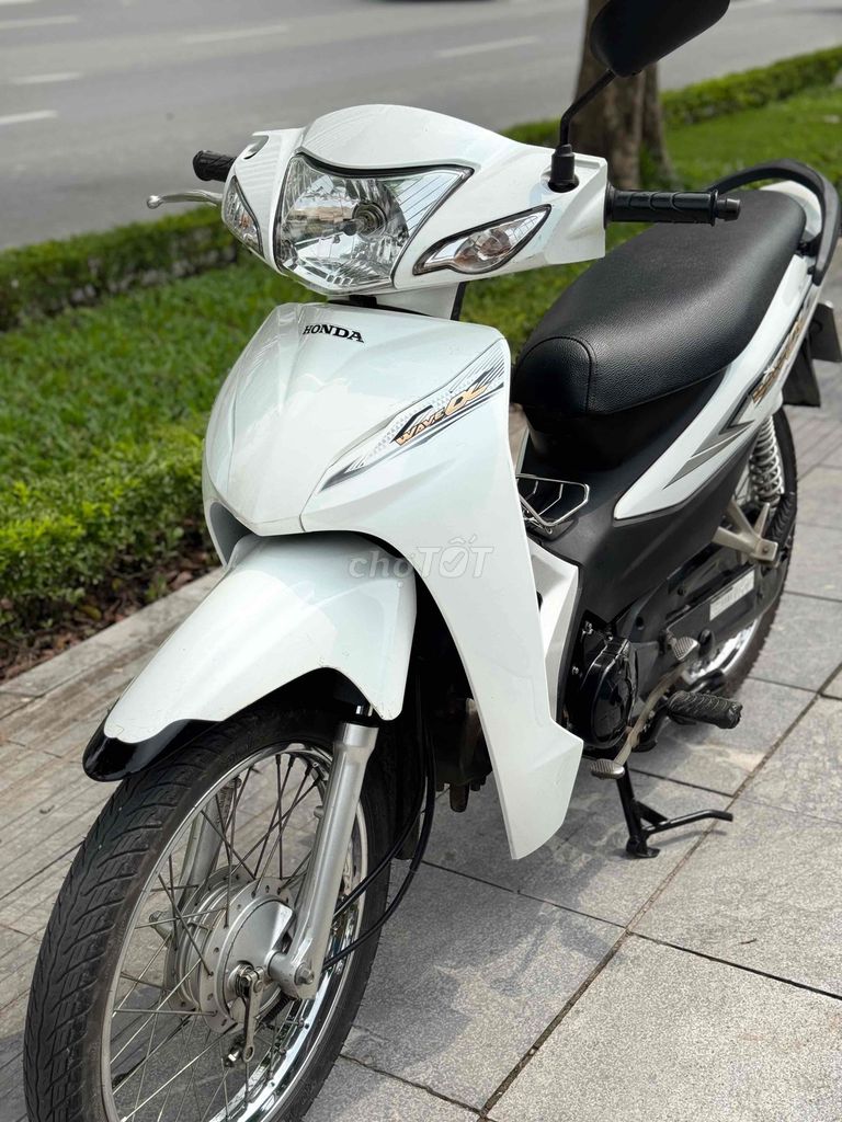 Мопед Honda Wave Alpha 110cc, белый