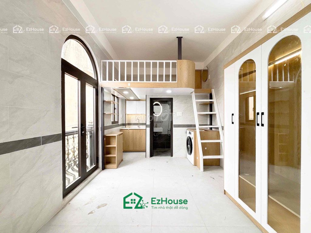 FREE xe, dịch vụ và tiền nhà tháng 8-chạy bộ qua iuh vlu nttu
