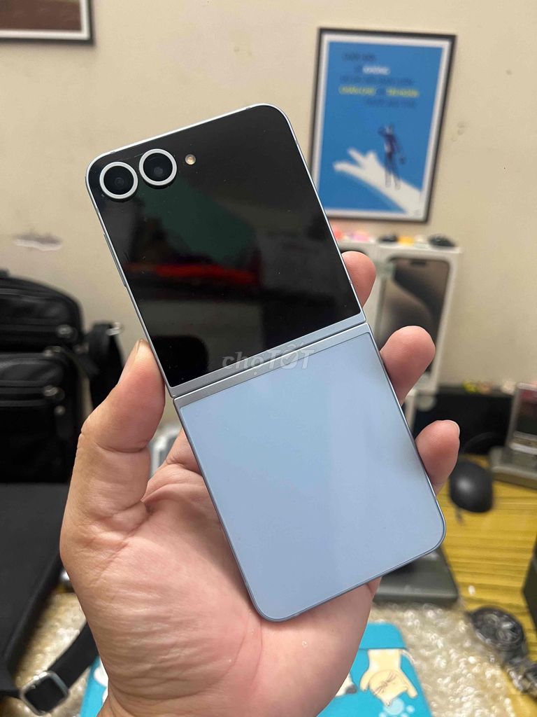 Z flip 6 512G Hàn Bán Hoặc Giao Lưu. Mua bán Điện thoại tại Quận Bình Tân Tp Hồ Chí Minh được đăng bởi VDM hình 1