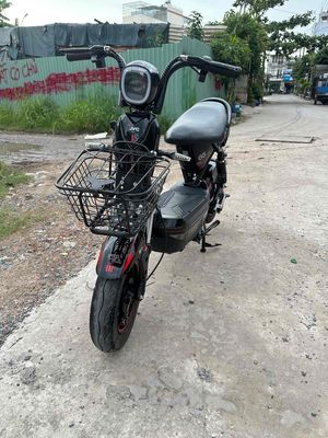 BÁN XE JVC G5 bình lớn chính hãng công ty xịn. Mua bán Xe điện tại Huyện Bình Chánh Tp Hồ Chí Minh được đăng bởi MUA BÁN PHÂN PHỐI SỈ LẺ CÁC LOẠI XE ĐIỆN