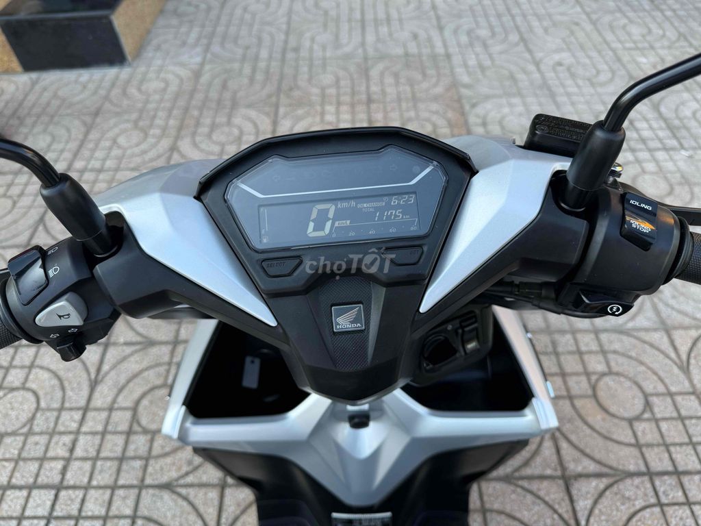 Click Thái 150 2022 đăng kí lần đầu 2024 đi 1200km. Mua bán Xe máy tại Quận Ô Môn Cần Thơ được đăng bởi Trần Tùng hình 8