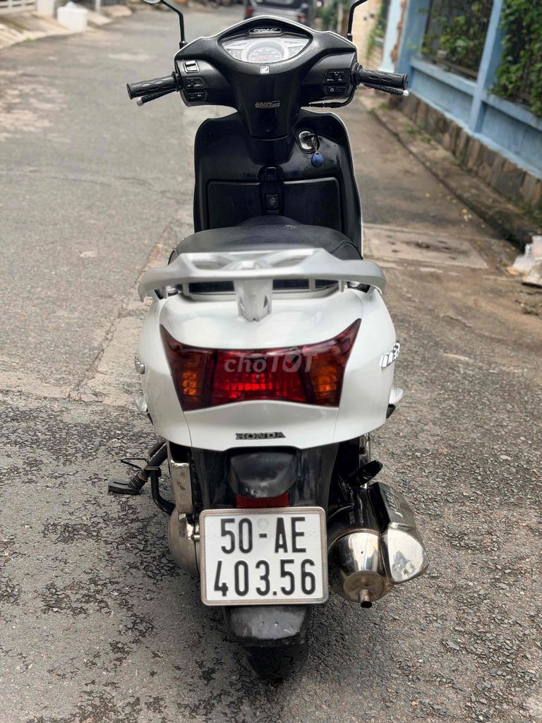 Honda Lead 110cc Fi Красно-черный