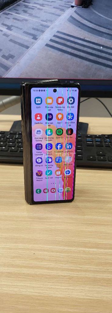 Samsung Galaxy Fold 2 5G Đen hư màn. Mua bán Điện thoại tại Quận 1 Tp Hồ Chí Minh được đăng bởi A NGUYÊN hình 1
