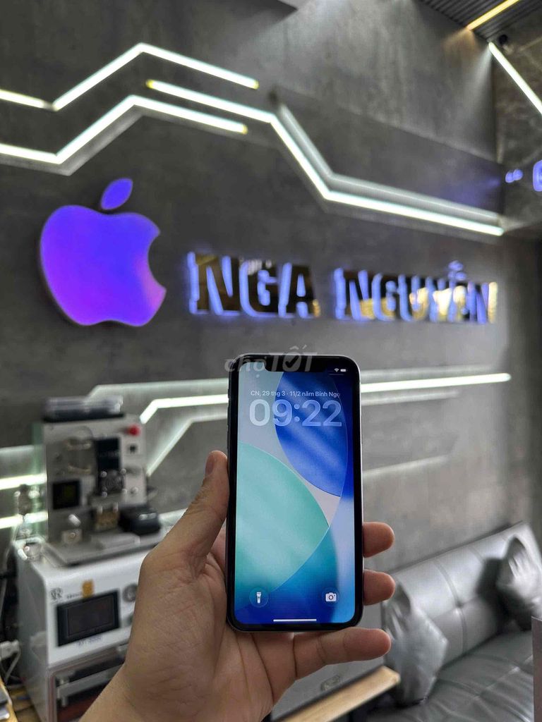 Apple iPhone 11 QT 64GB Tím 98%. Mua bán Điện thoại tại Thành phố Huế Thừa Thiên Huế được đăng bởi NGA NGUYEN MOBILE hình 1