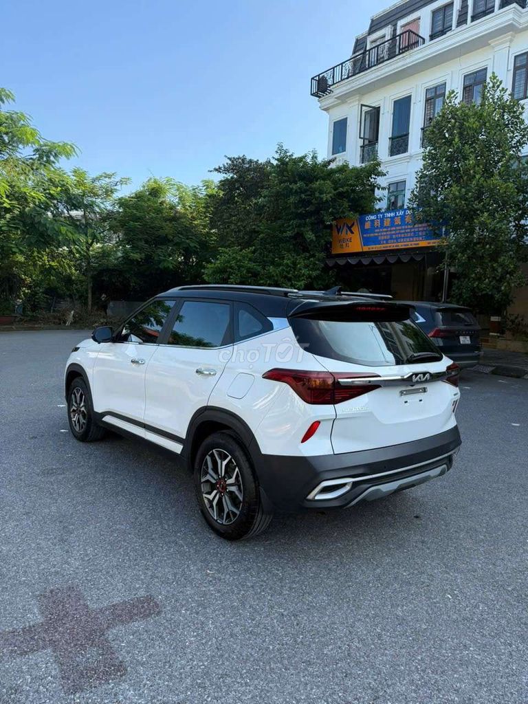 2023 Premium 1.6 AT - 12000 km. Mua bán Ô tô tại Huyện An Dương Hải Phòng được đăng bởi Mr Quý hình 5