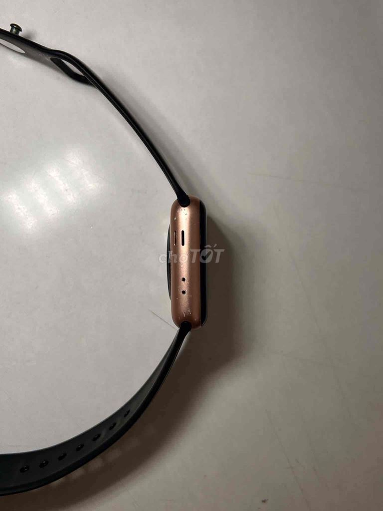 Apple Watch Series 3 Vàng hồng. Mua bán Thiết bị đeo thông minh tại Huyện Long Điền Bà Rịa - Vũng Tàu được đăng bởi Kỳ Mai hình 1