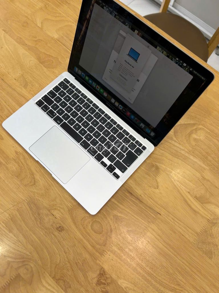Apple MacBook Air 2020 i3 8GB/256GB. Mua bán Laptop tại Thành phố Qui Nhơn Bình Định được đăng bởi NGỌC PHÚC LAPTOPS hình 1