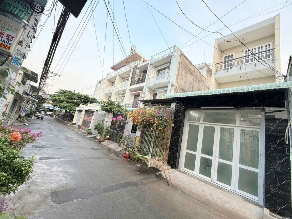 💧🔥Nhà Liên Khu 16-18 Bình Trị Đông, Sát Khu Tên Lửa. Mua bán Nhà ở tại Quận Bình Tân Tp Hồ Chí Minh được đăng bởi Quang hình 10