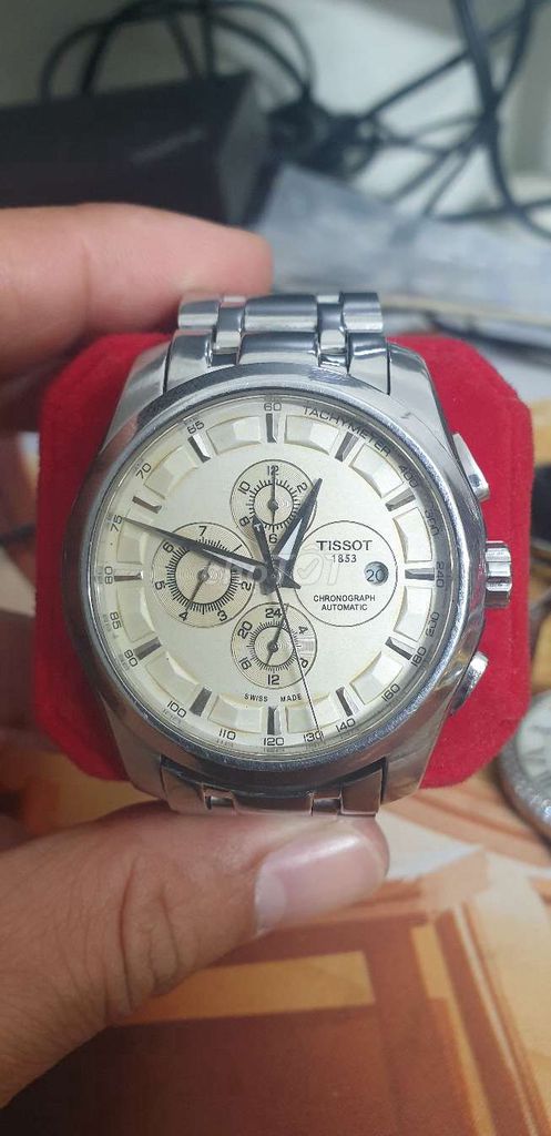 Tissot T035627A 100M/330FT