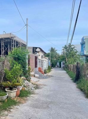 BÁN ĐẤT THỔ CƯ THÀNH PHỐ TUY HÒA. Mua bán đất tại Thành phố Tuy Hòa Phú Yên được đăng bởi Tuyet Minh