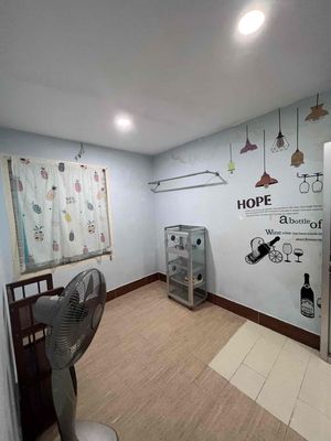 Hẻm  495/4  Tô Hiến Thành. Phường 14 Quận 10