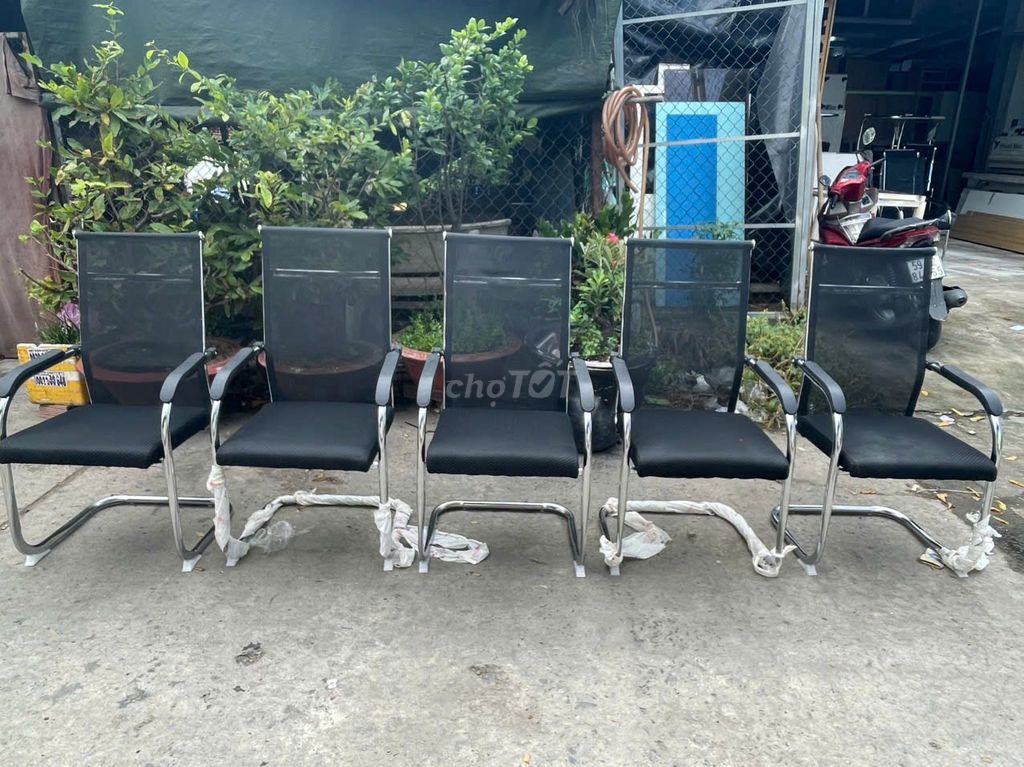 Ghế chân quỳ lưng lưới đen. Mua bán Đồ dùng văn phòng tại Quận Bình Tân Tp Hồ Chí Minh được đăng bởi HÀNG THANH LÝ NỘI THẤT 268 hình 1